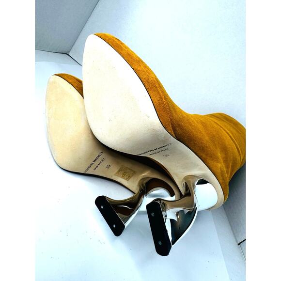 Brandon Maxwell Camel Suede Knee High Boots Sz 39 US 9 Sculptural Metallic Heel - Picture 5 of 9